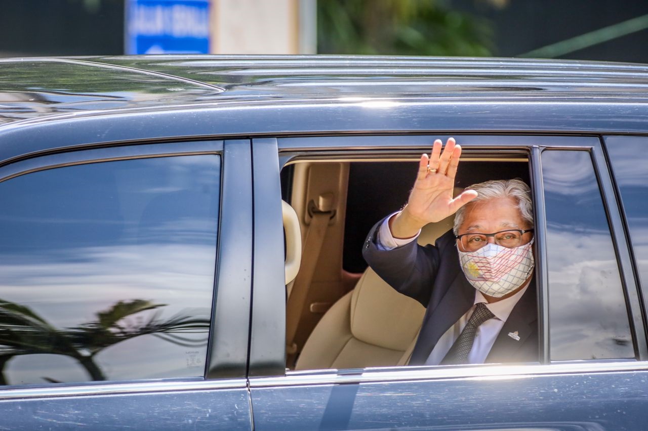 Kurangkan senator, lantik MP layak dalam kabinet tolak 'Kerajaan Perpaduan' 
